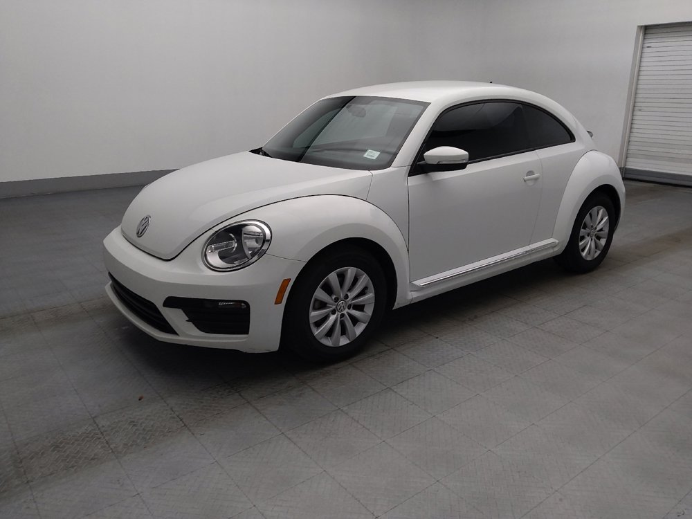 Used 2019 Volkswagen Beetle 2.0T S FWD image 2