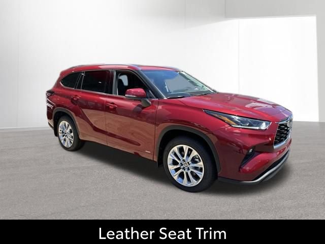 Certified 2026 Toyota Highlander Limited AWD/4WD image 18
