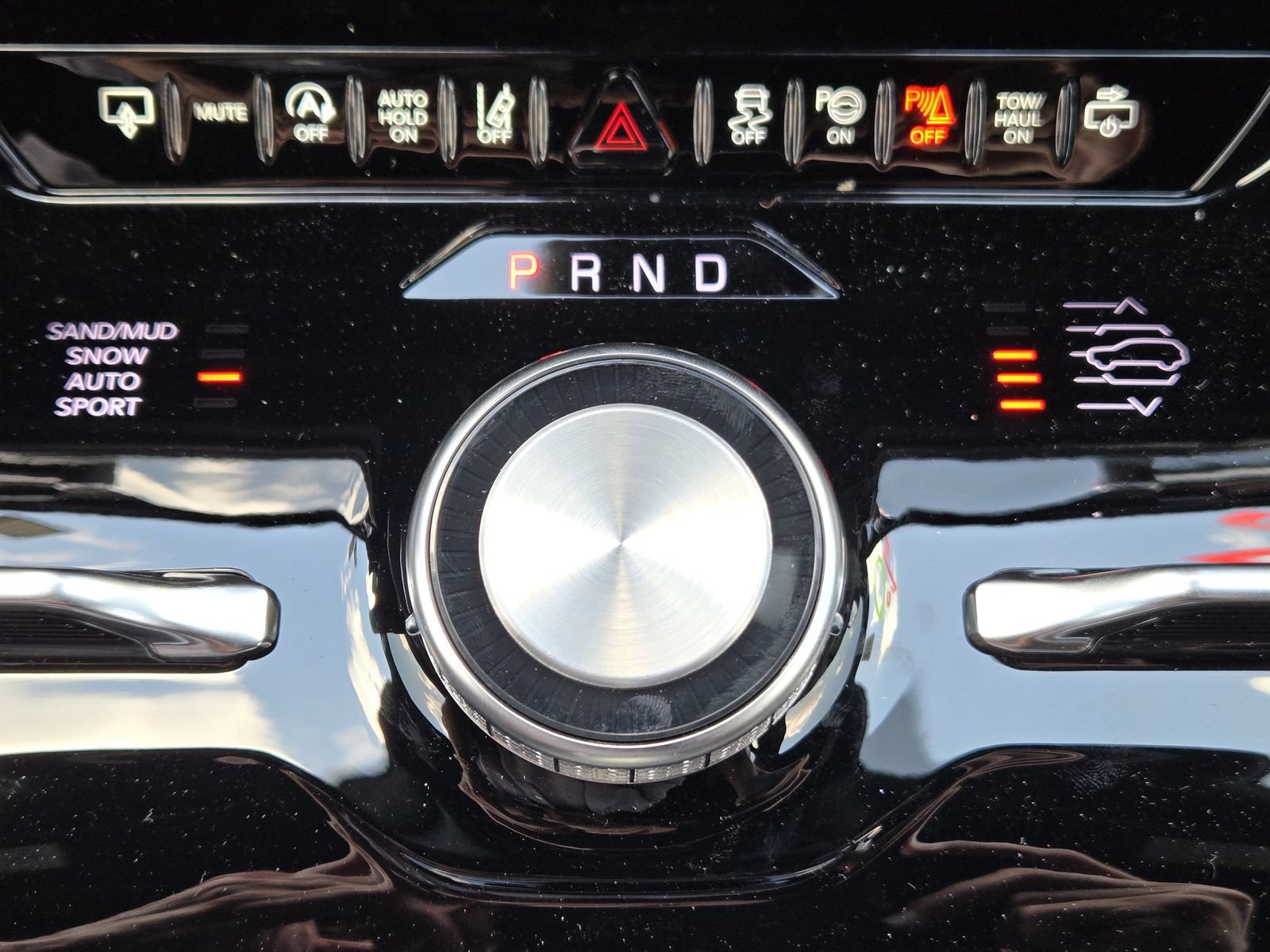 New 2026 Jeep Grand Wagoneer Summit AWD/4WD image 27