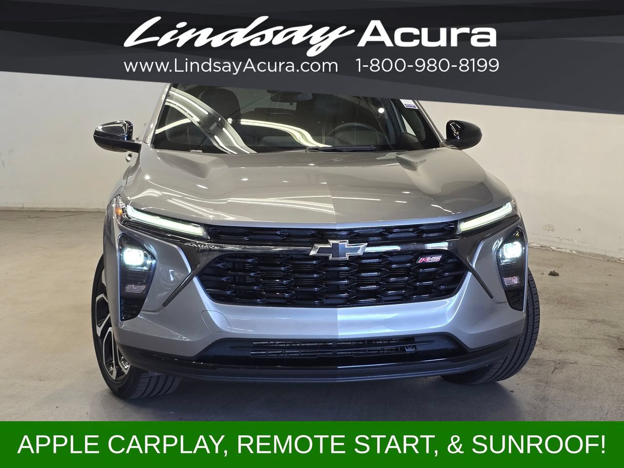 Used 2024 Chevrolet Trax RS w/ Sunroof Package FWD image 2