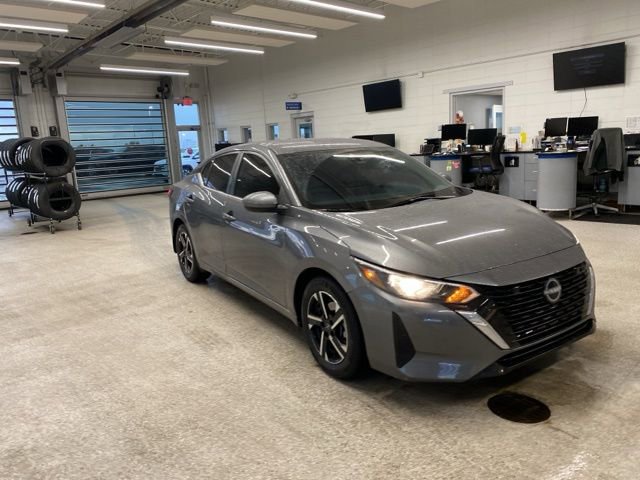 Used 2024 Nissan Sentra SV FWD image 3