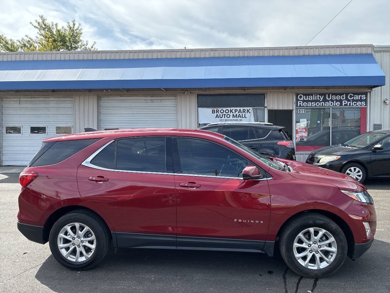 Used 2018 Chevrolet Equinox LT FWD image 5
