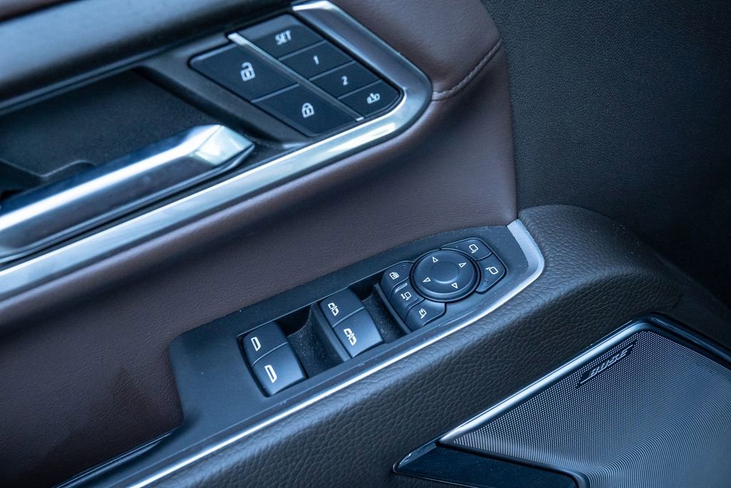 Used 2024 GMC Sierra 3500 Denali w/ Denali Reserve Package image 18