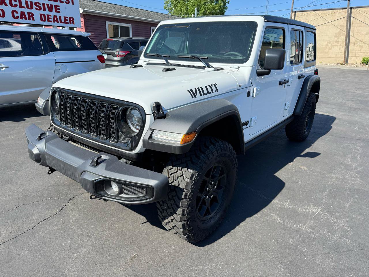 Used 2025 Jeep Wrangler Unlimited Sport AWD/4WD image 1