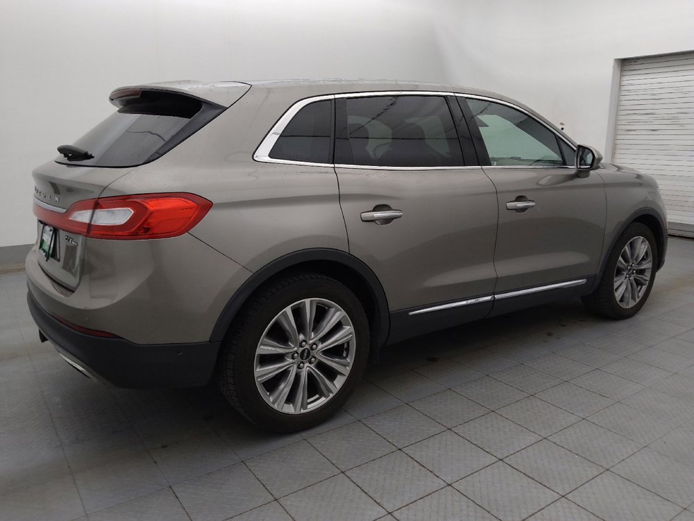 Used 2017 Lincoln MKX Reserve w/ Luxury Package AWD/4WD image 10