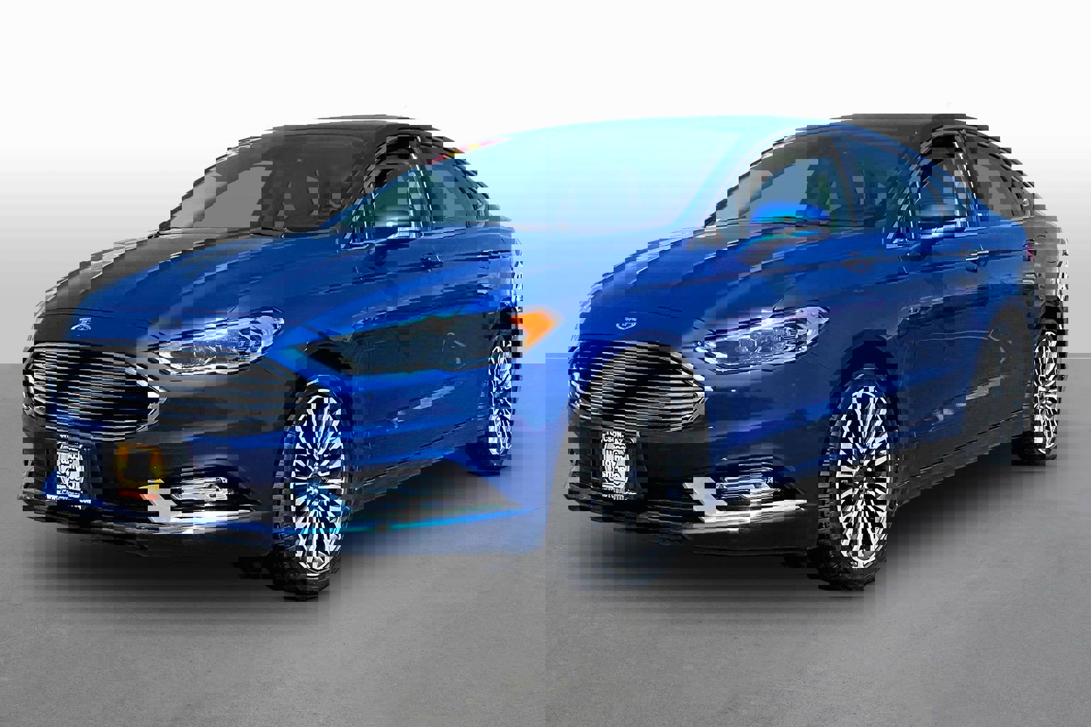 Used 2017 Ford Fusion SE w/ Fusion SE Technology Package image 1