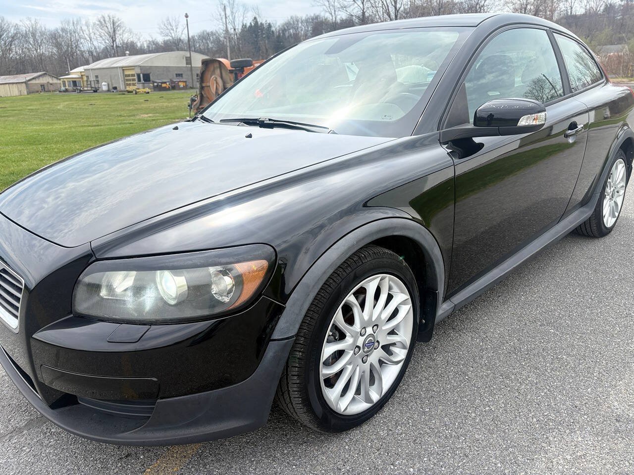 Used 2009 Volvo C30 FWD image 3