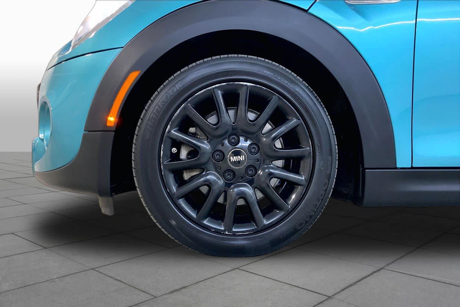 Used 2018 MINI Cooper S FWD image 10