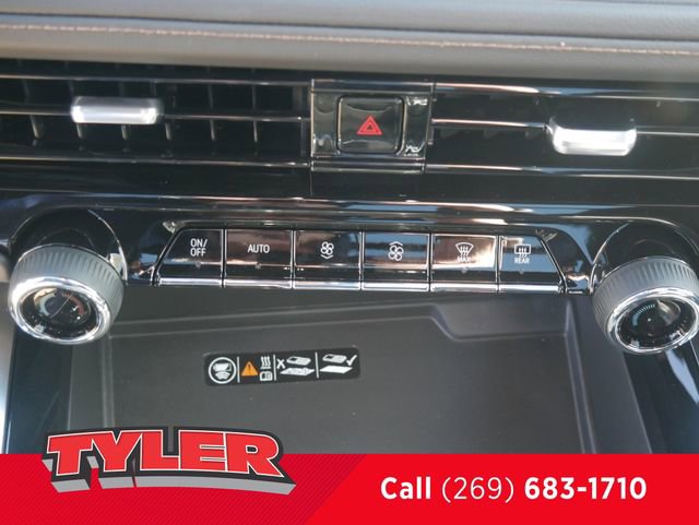 New 2026 Chevrolet Tahoe High Country w/ LPO, Illumination Package AWD/4WD image 34