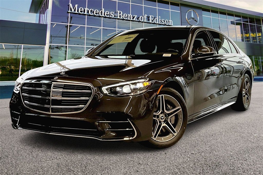 New 2026 Mercedes-Benz S 580 4MATIC Sedan image 2