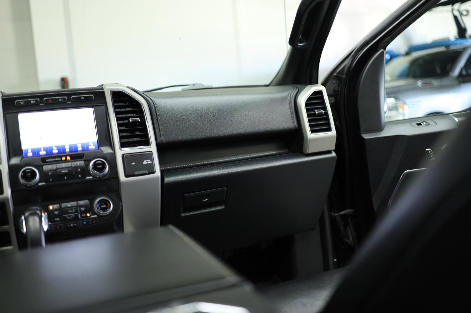 Used 2020 Ford F150 Lariat w/ Equipment Group 502A Luxury image 57