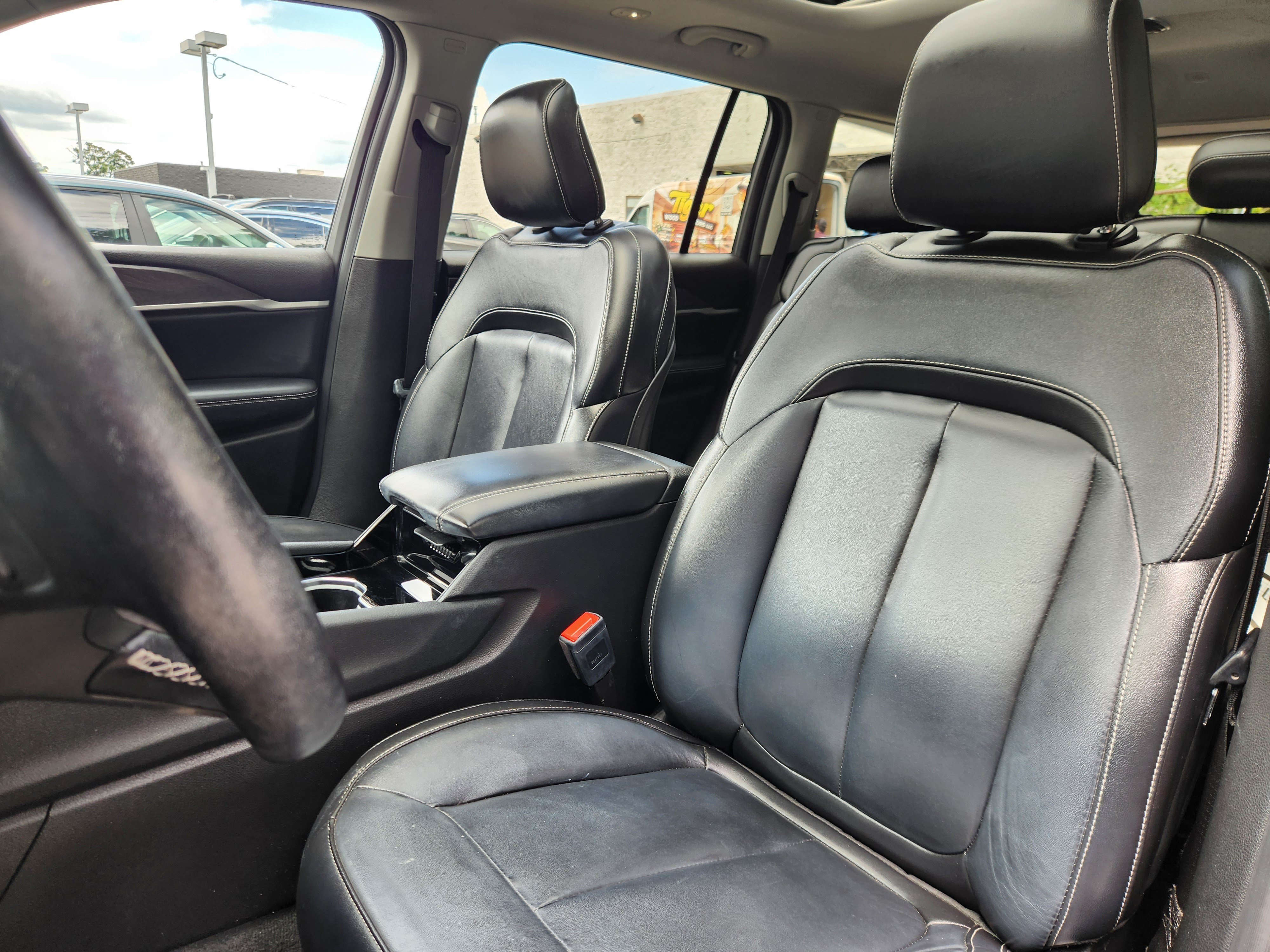 Used 2022 Jeep Grand Cherokee L Limited AWD/4WD image 7