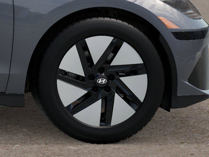 New 2025 Hyundai Ioniq 6 SE image 8