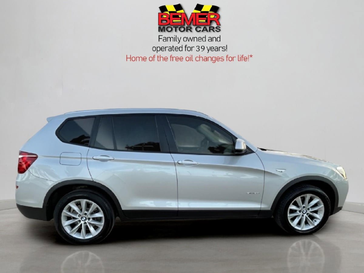 Used 2017 BMW X3 sDrive28i image 7