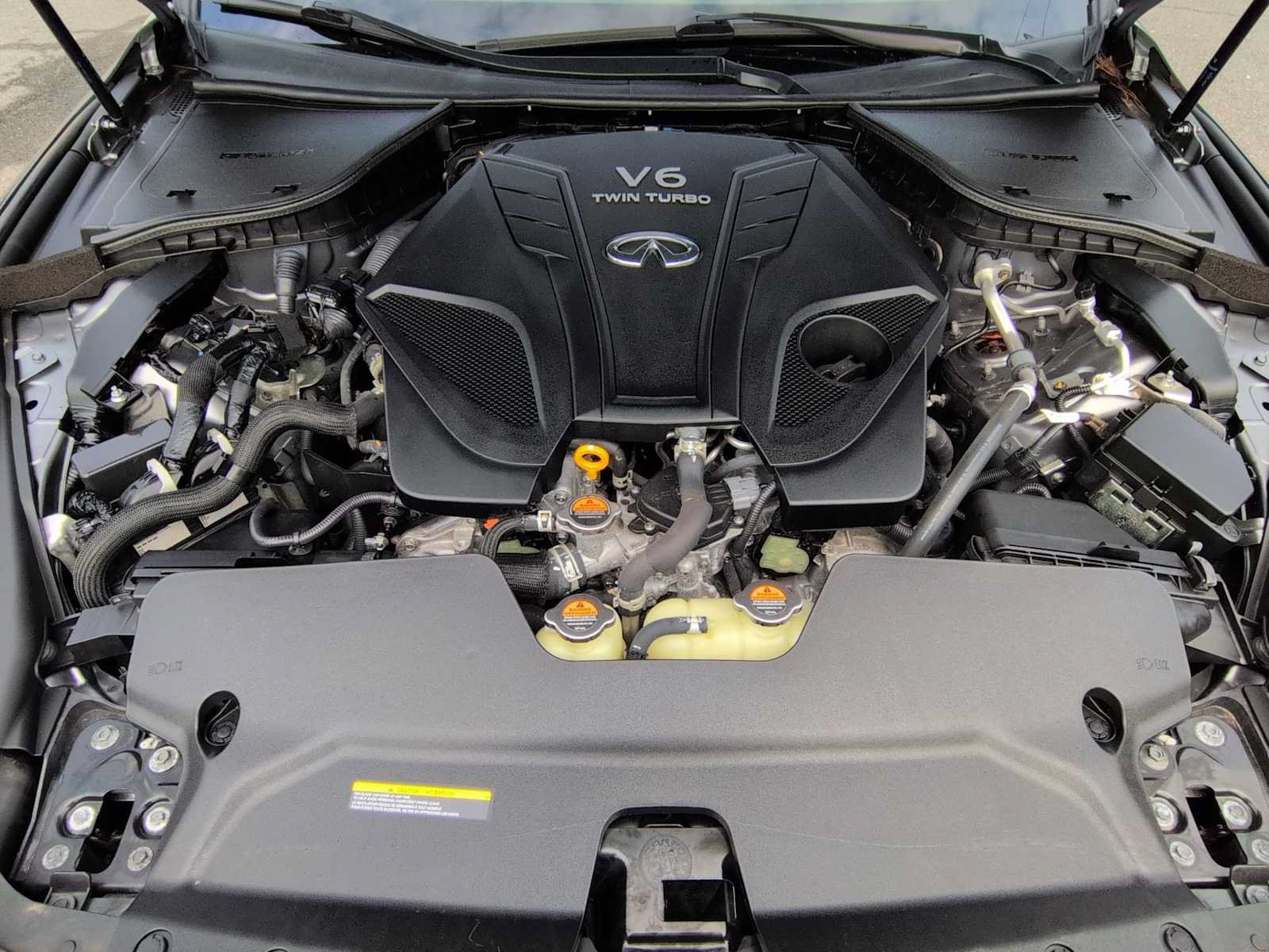Used 2022 INFINITI Q60 3.0t Luxe w/ Cargo Package AWD/4WD image 15