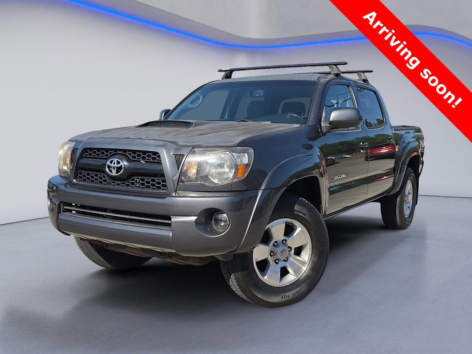 Used 2011 Toyota Tacoma PreRunner w/ TRD Sport Pkg image 2