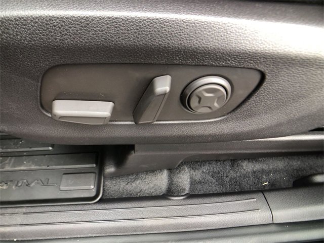 New 2026 Kia Carnival EX image 12