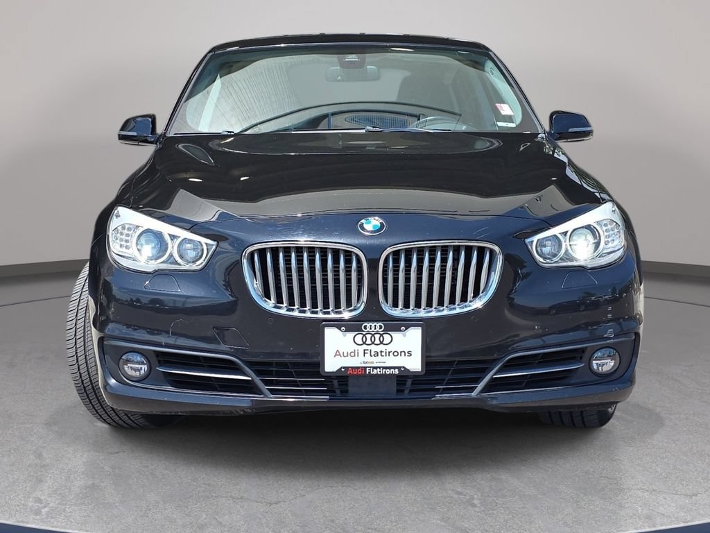 Used 2016 BMW 550i Gran Turismo xDrive AWD/4WD image 3