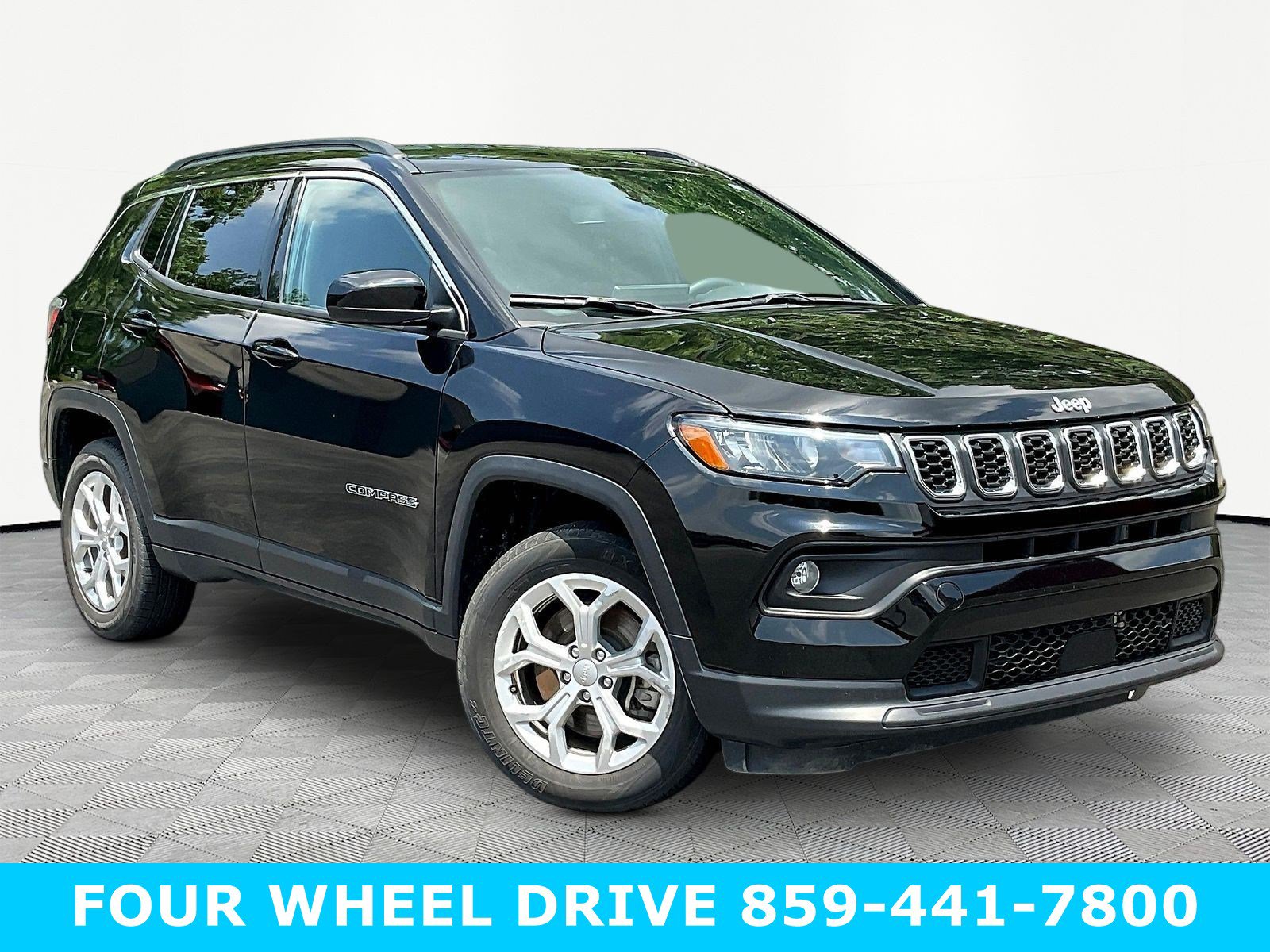New 2026 Jeep Grand Cherokee Altitude AWD/4WD image 3