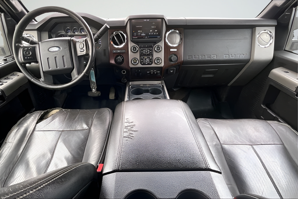 Used 2016 Ford F250 Lariat w/ Lariat Ultimate Package AWD/4WD image 7