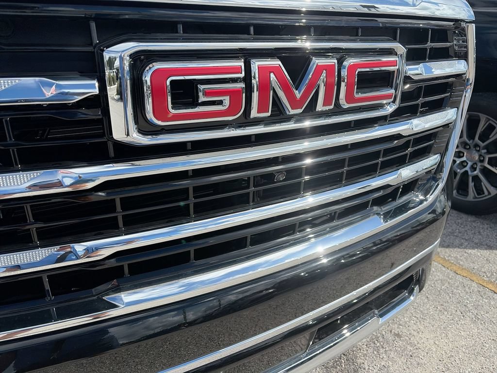 New 2026 GMC Yukon XL Elevation w/ Elevation Premium Package RWD image 37