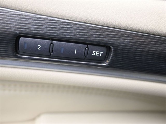 Used 2018 INFINITI QX60 AWD w/ Premium Plus Package image 21