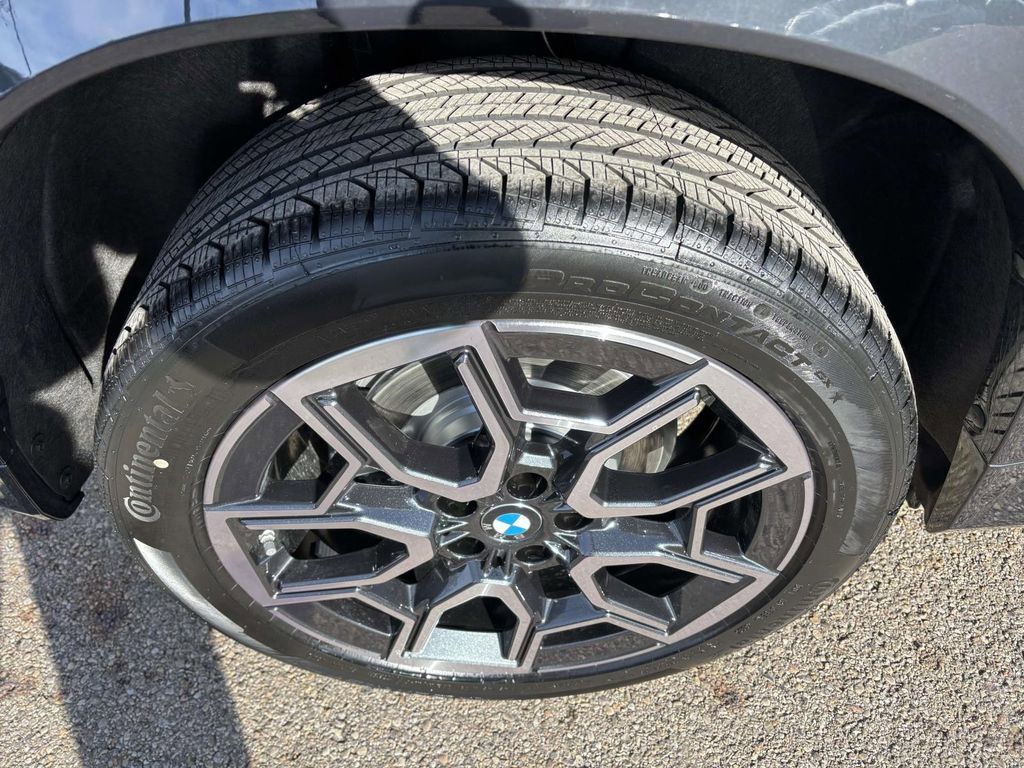 New 2026 BMW X1 xDrive28i w/ Convenience Package image 10