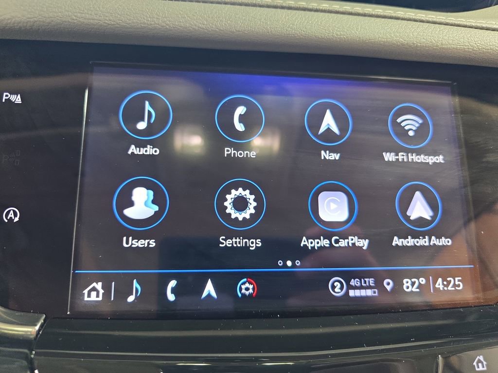 Used 2025 Cadillac XT6 Premium Luxury w/ LPO, Floor Liner Package AWD/4WD image 21