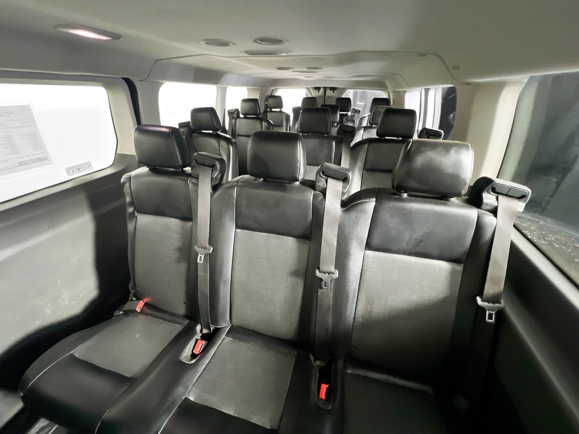 Used 2023 Ford Transit 350 XL image 28