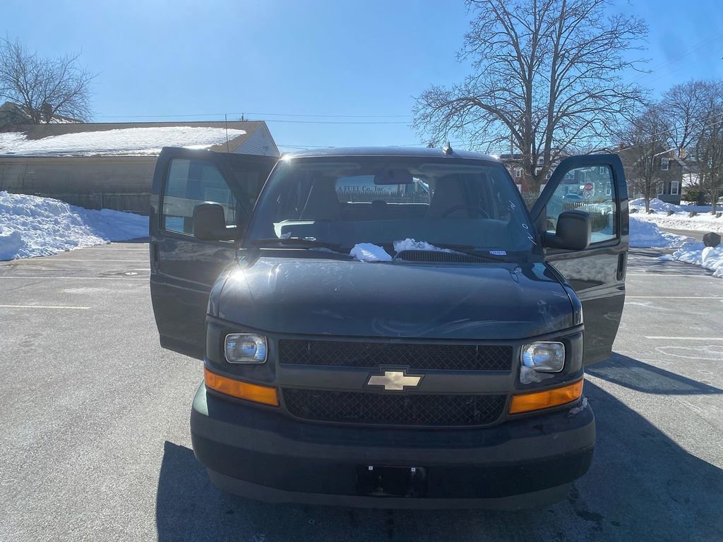 Used 2017 Chevrolet Express 2500 LS image 29