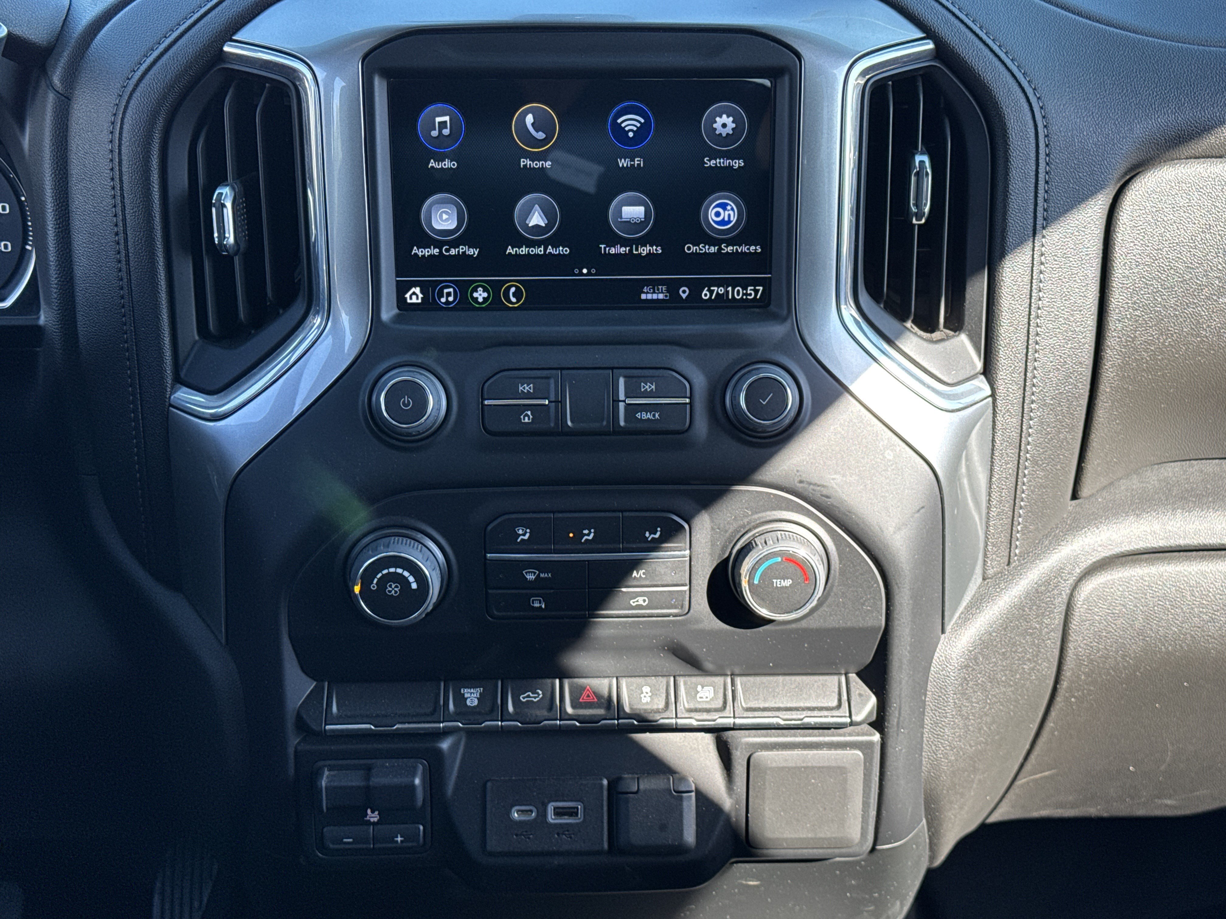 Used 2022 Chevrolet Silverado 3500 LT AWD/4WD image 18