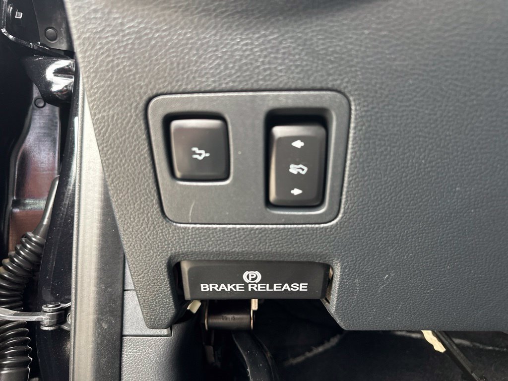 Used 2022 Ford F350 Platinum AWD/4WD image 19