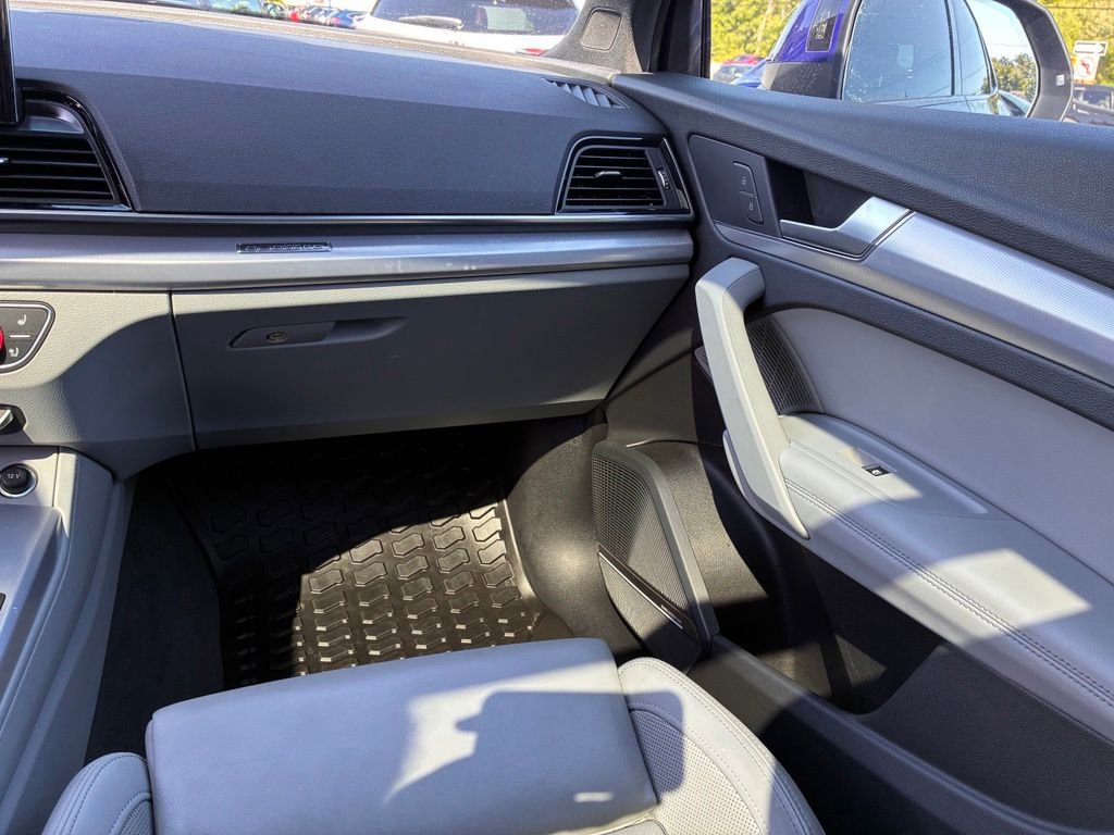 Used 2022 Audi Q5 2.0T Prestige AWD/4WD image 41