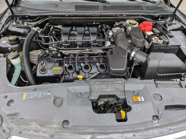 Used 2013 Ford Taurus Limited image 30