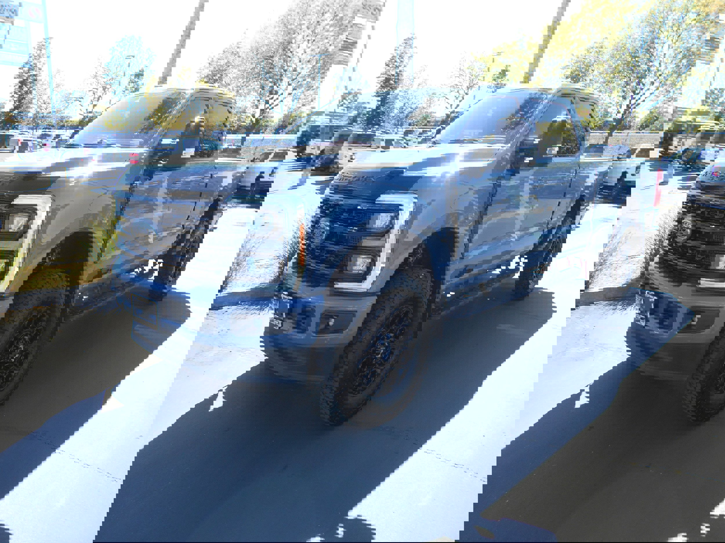 Used 2023 Ford F350 Lariat w/ Lariat Ultimate Package video 1