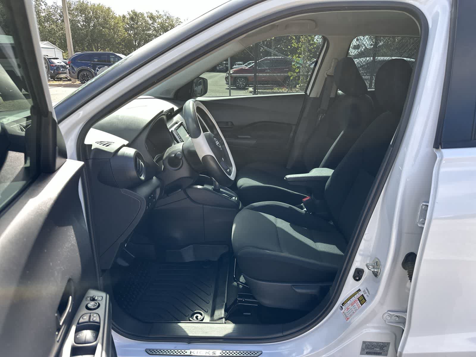 Used 2023 Nissan Kicks S FWD image 2