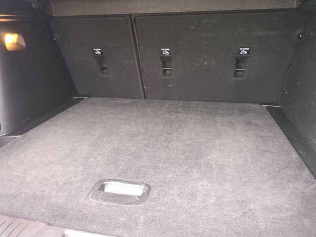 Used 2025 Chevrolet Trax LT FWD image 23