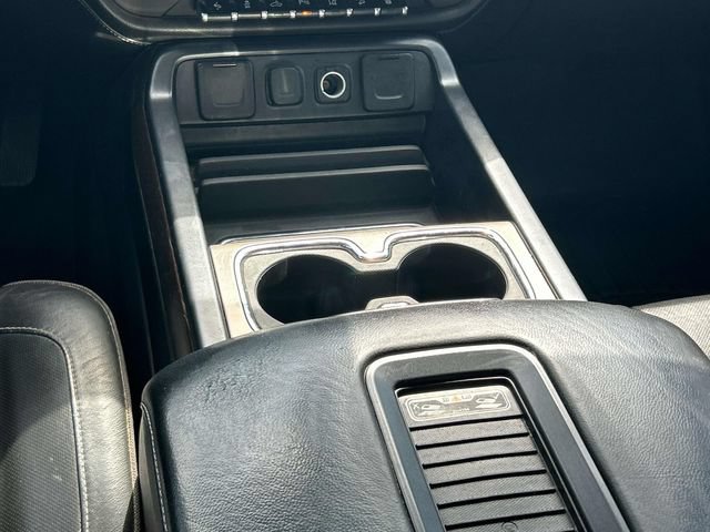 Used 2018 GMC Sierra 3500 Denali w/ Duramax Plus Package AWD/4WD image 18