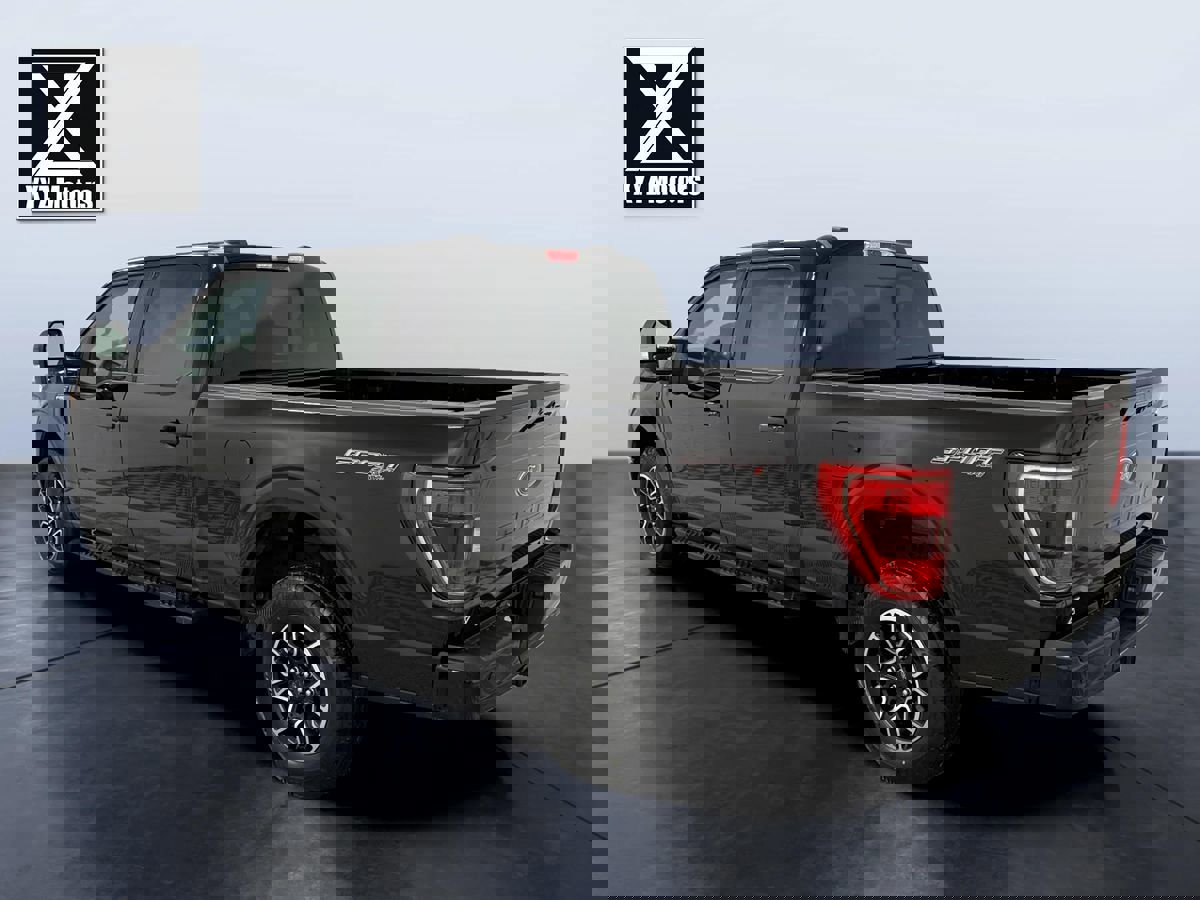 Used 2022 Ford F150 XLT w/ Equipment Group 302A High image 4