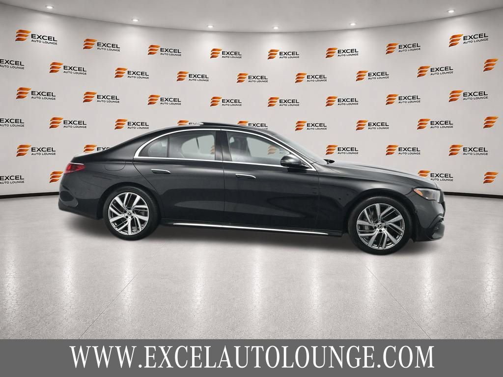 Used 2025 Mercedes-Benz E 350 Sedan image 6