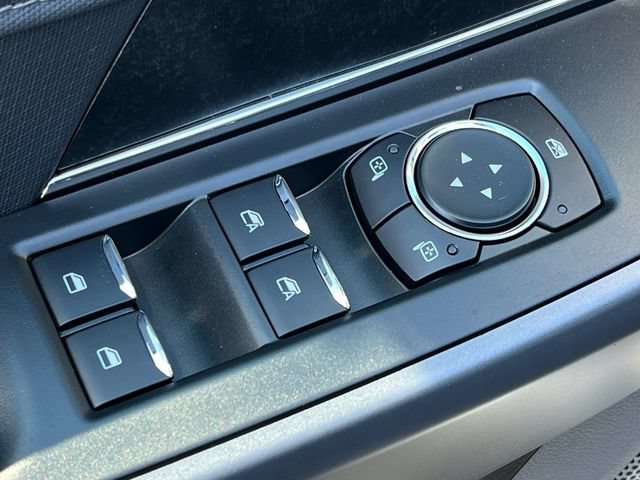 New 2025 Ford F150 Lightning Flash AWD/4WD image 19