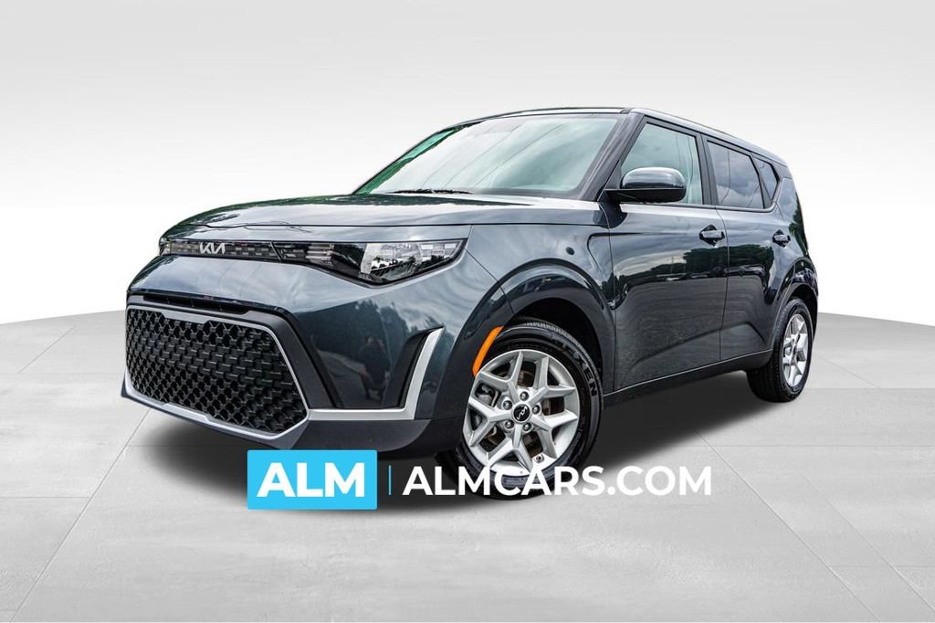 Used 2025 Kia Soul LX w/ LX Technology Package