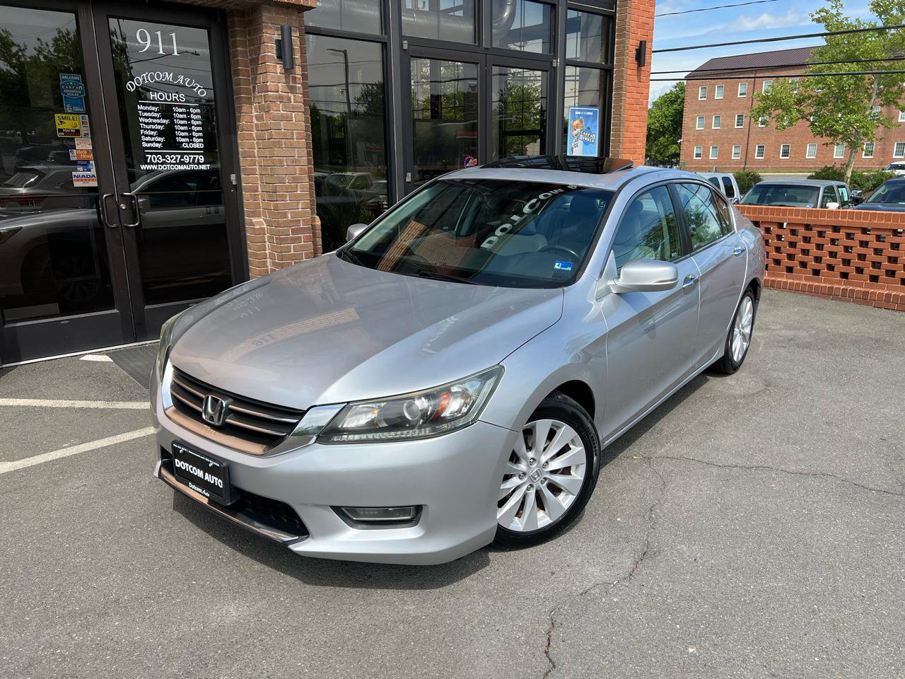 Used 2013 Honda Accord EX-L image 2