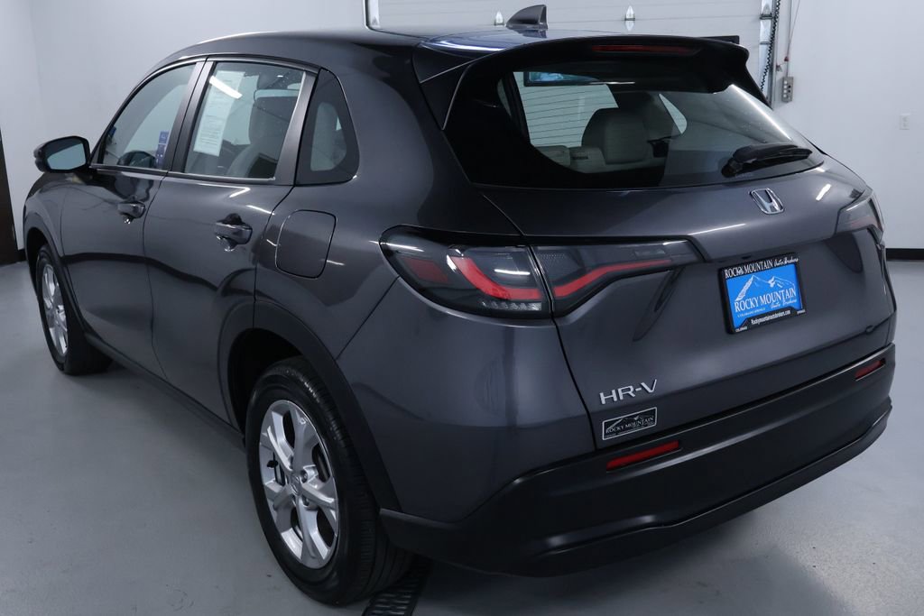 Used 2024 Honda HR-V LX image 5