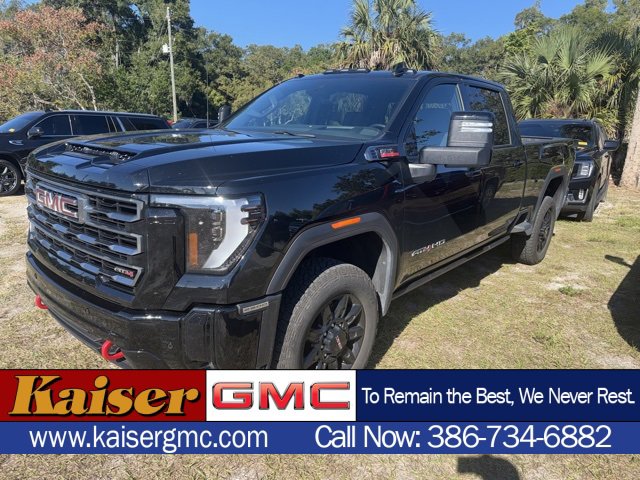 Used 2025 GMC Sierra 2500 AT4 w/ AT4 Premium Plus Package image 1