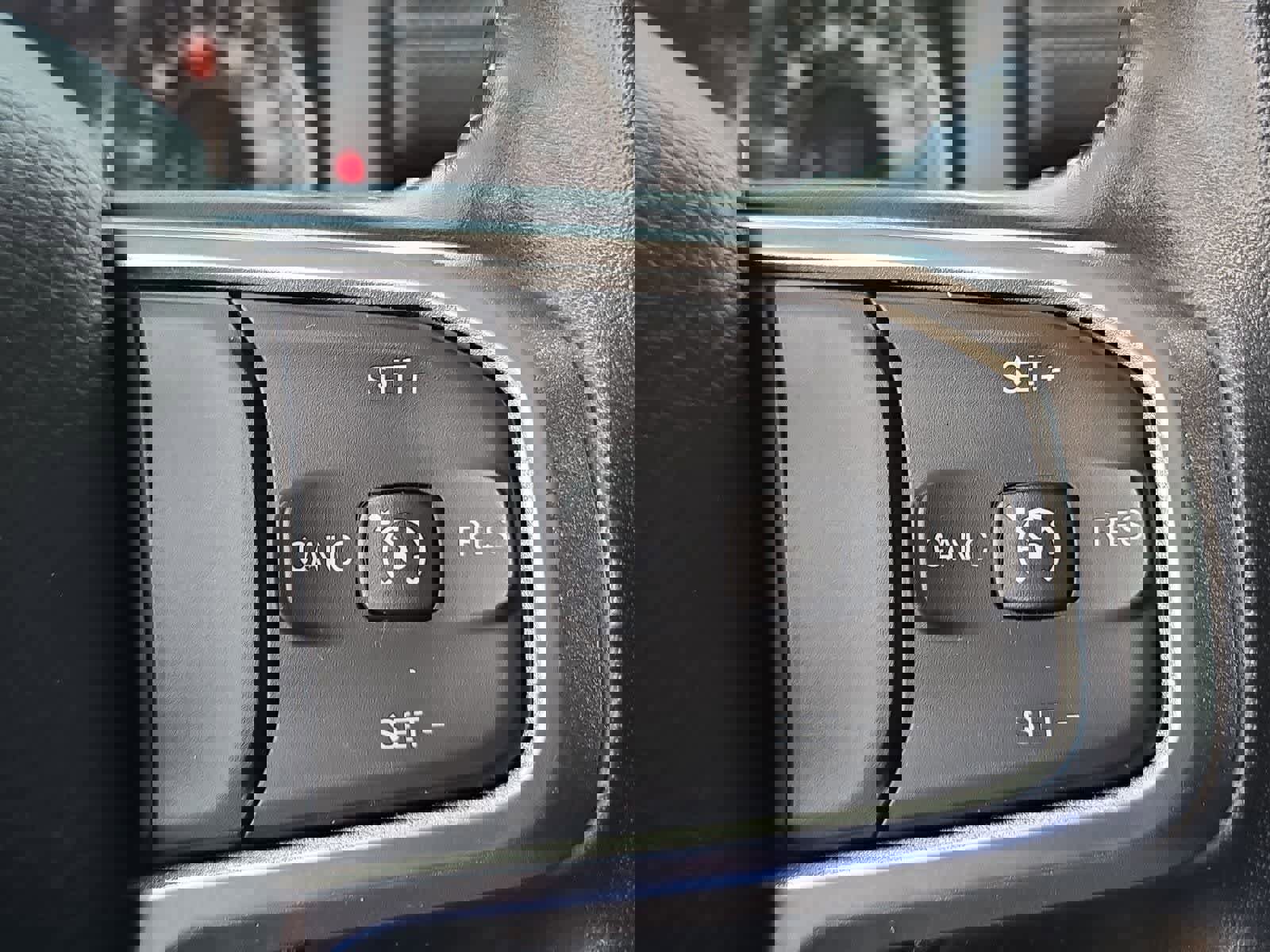 Used 2020 RAM 1500 Laramie image 23