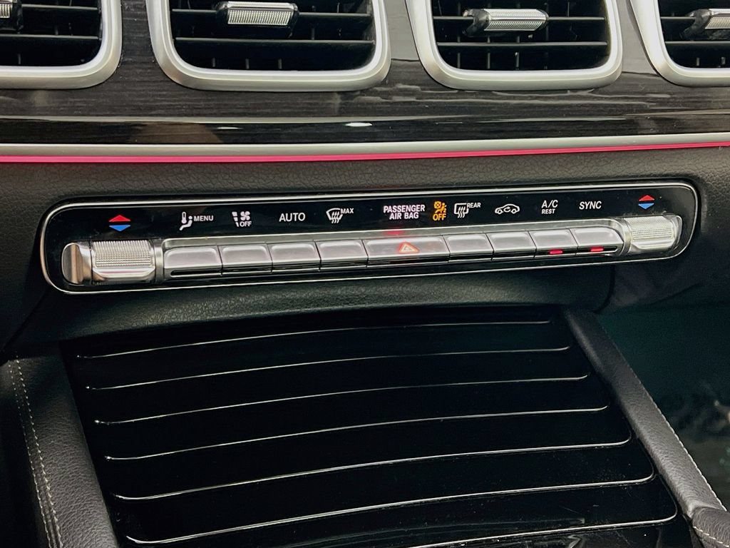 Used 2023 Mercedes-Benz GLS 450 4MATIC image 16
