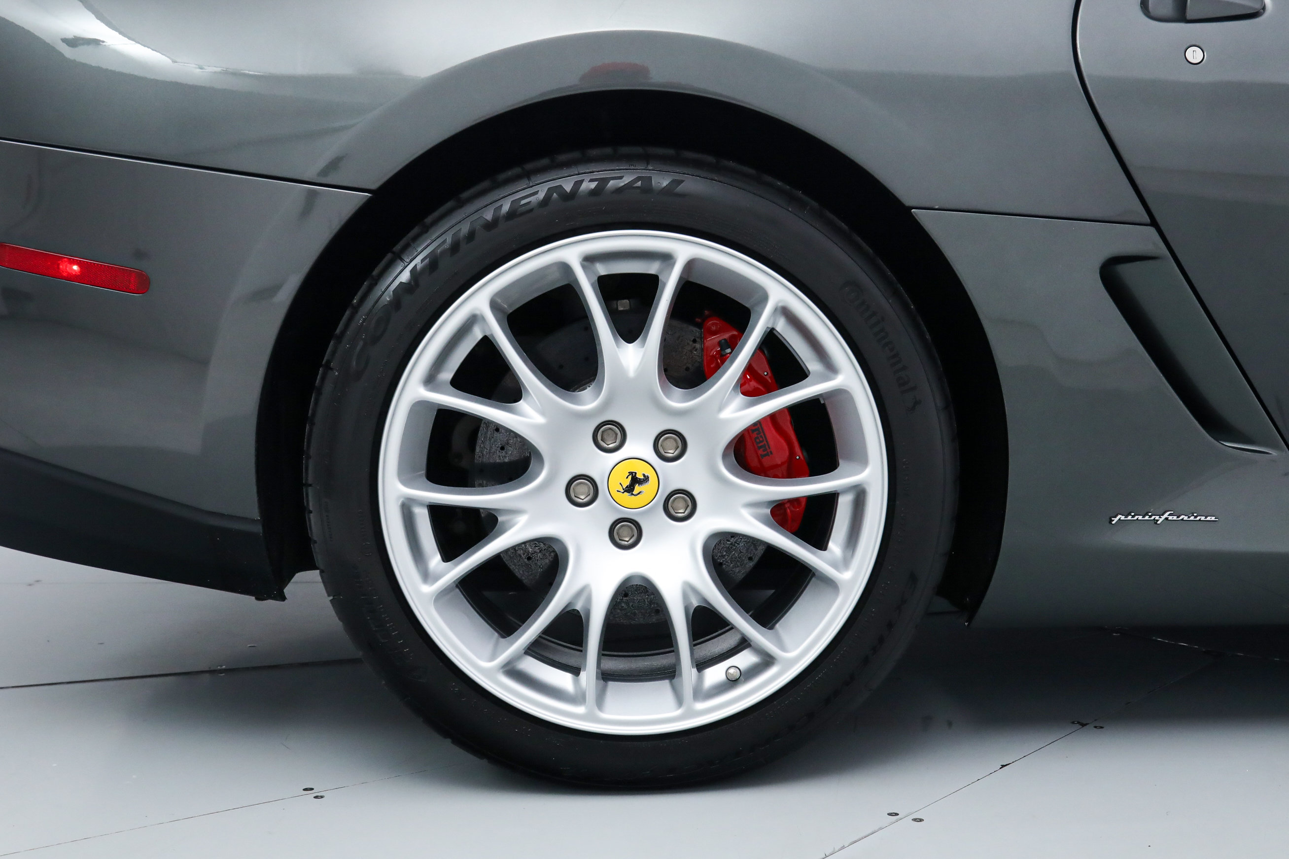 Used 2009 Ferrari 599 GTB Fiorano RWD image 42