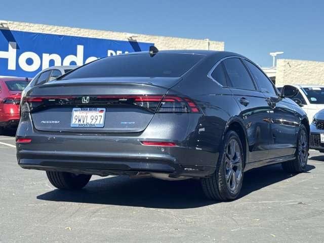 Certified 2025 Honda Accord EX-L image 5