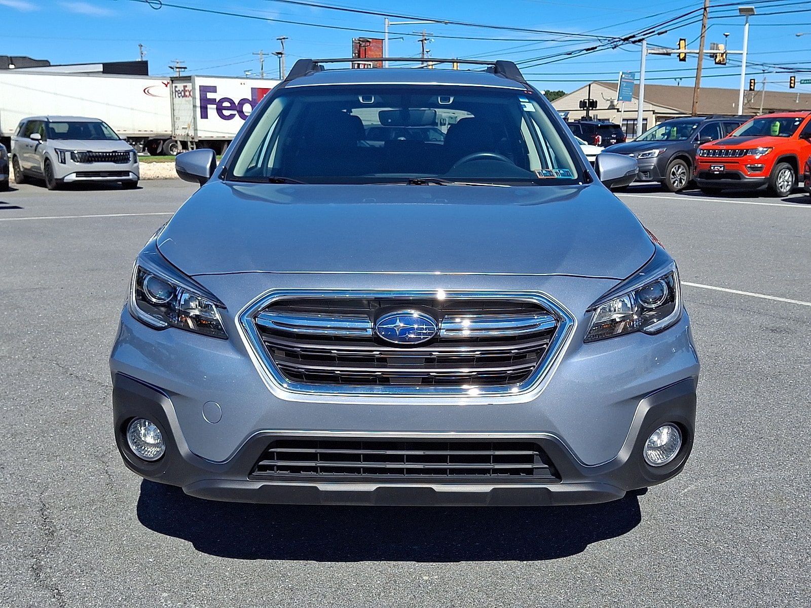 Used 2019 Subaru Outback 2.5i Limited w/ Popular Package #2 AWD/4WD image 2